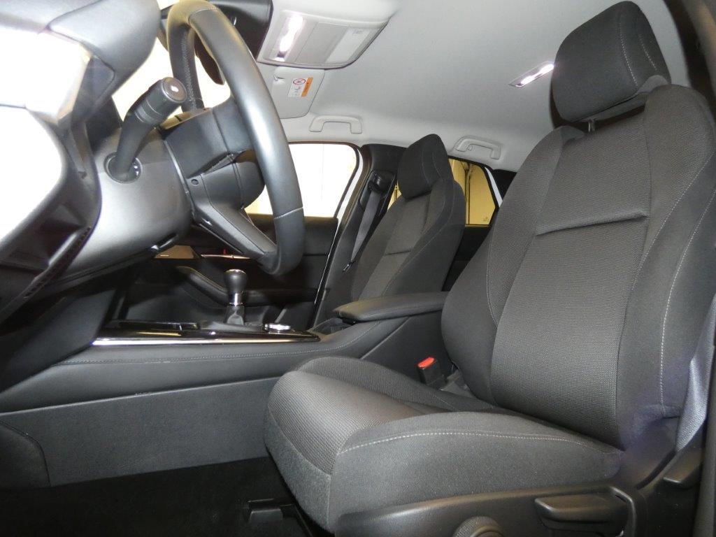 CX-30 2.0 e-Skyactiv 122CV MHEV Zenith 18
