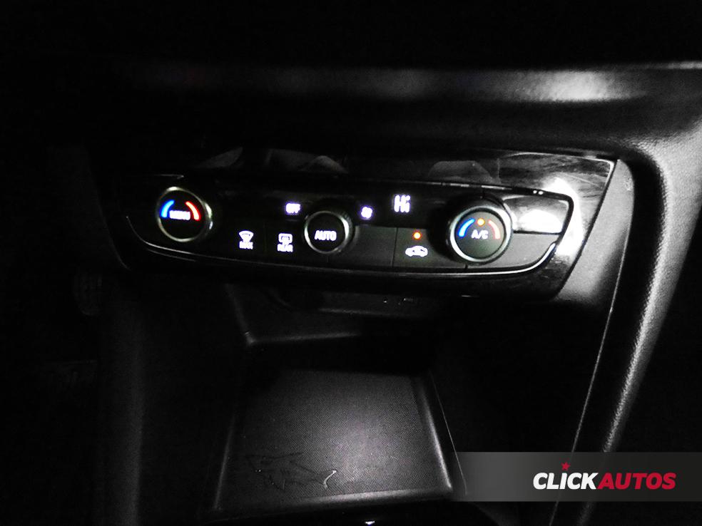 Corsa 1.2 XHL 100CV Elegance 9