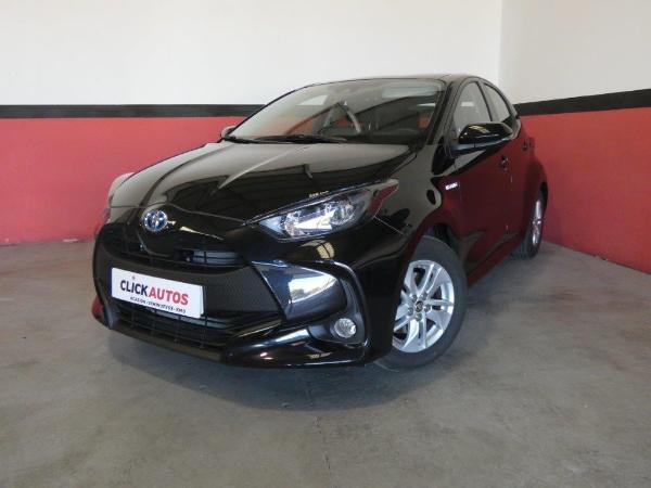 Yaris 1.5 e-CVT 120CV Active Tech Hybrid Automático